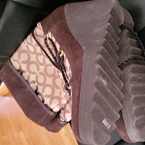 Coach boots - Picture 3 of 3